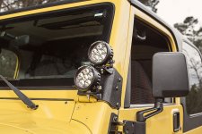 Rugged Ridge TJ Dual A-Pillar Light Mount - Closeup.jpg Rugged Ridge TJ Dual A-Pillar Light Mount - Closeup.jpg