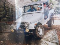 Old Jeep 002.jpg