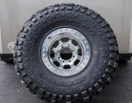 1Nitto40-TRbeadlocks.jpg