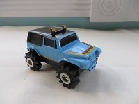 schaper-stomper-jeep-renegade-4x4-blue-black-top-works-great-stompers.jpeg