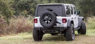 ROAM - JL Rear Bumper Tire Carrier - 3000x1400 0002.jpg