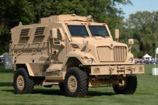 MaxxPro_international_Navistar_MRAP_Mine_Resistant_Ambush_Protected_armoured_vehicle_US-Army_Uni.jpg