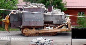 040605_BULLDOZER_RAMPAGE_hmed.jpg