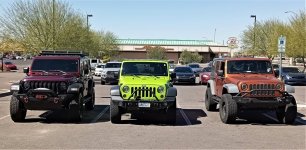 031022 Discount Tire Jeep Day.jpg