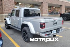 2024-Jeep-Gladiator-Refresh-High-Altitude-String-Gray-First-Photos-Exterior-006.jpg