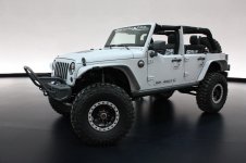 01-jeep-wrangler-recon-concept.jpg