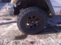 Geoff's Jeep New Shoes 12.jpg