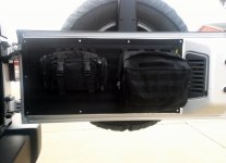 Tailgate bag (800x582).jpg