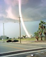 Water Spout 7-15-2005.JPG