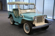 1960 Willys DJ-3A Surrey - Omix-ADA.jpg