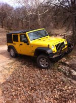 yellow jeep 2.jpg