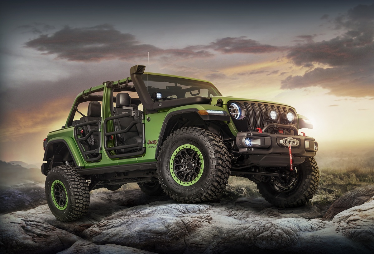 MOPAR modified Jeep JL Wrangler - Mojito Green