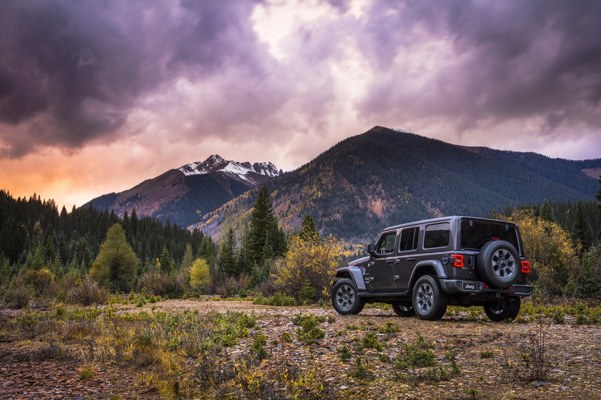 Jeep JL Wrangler Sahara Unlimited in the mountains