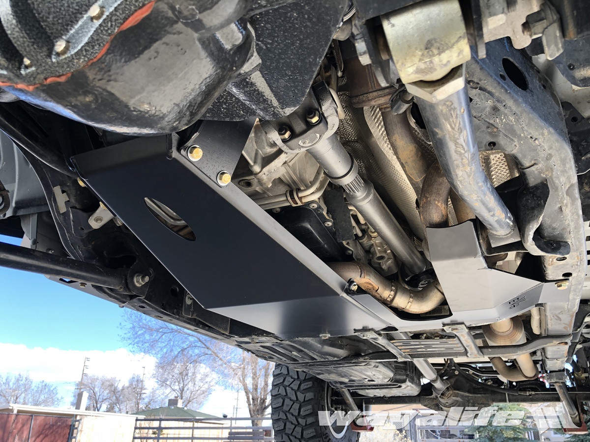 A Bit of UNDER ARMOR for JET : EVO MFG JL Wrangler ProTek Skid Plates |  WAYALIFE Jeep Forum